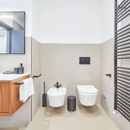 Easylife - - Tadino 13 - Porta Venezia Apartment Milan