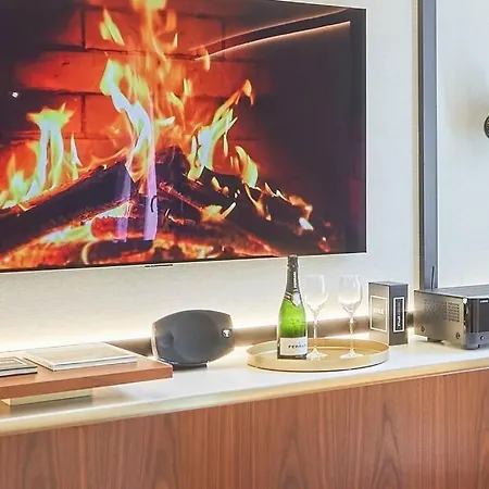 Easylife - - Tadino 13 - Porta Venezia Apartment *