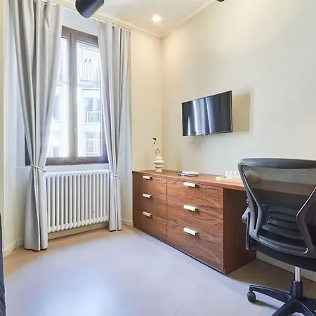 Apartment Easylife - - Tadino 13 - Porta Venezia Milan