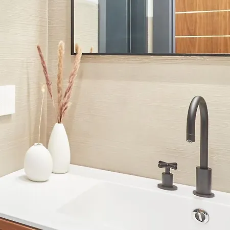 Easylife - Luxury Design With Jacuzzi * Milano