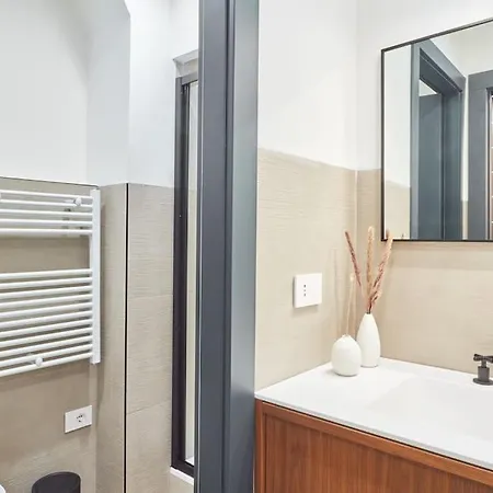 Easylife - Luxury Design With Jacuzzi * Milano