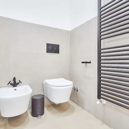 Easylife - Luxury Design With Jacuzzi Milano